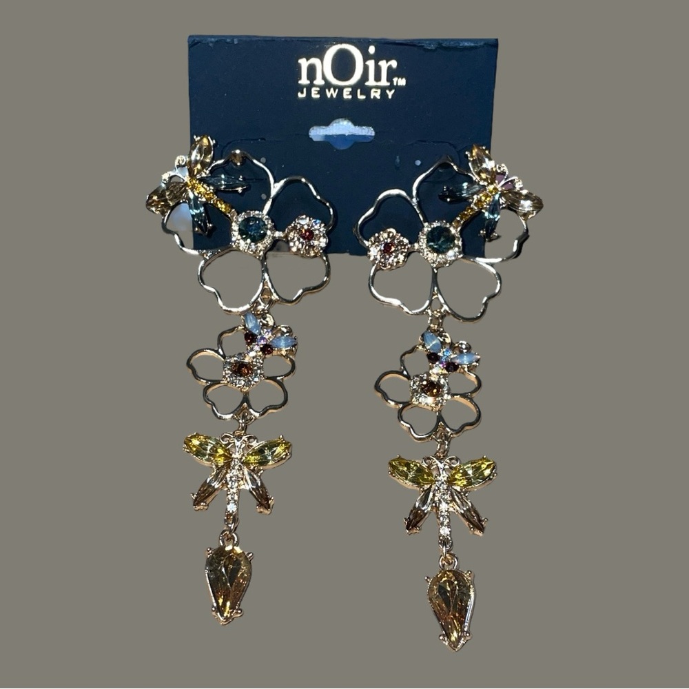 Noir Dangle Earrings